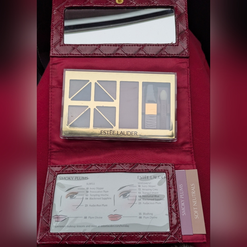 Estee Lauder Smoky Plums Deluxe Palette
